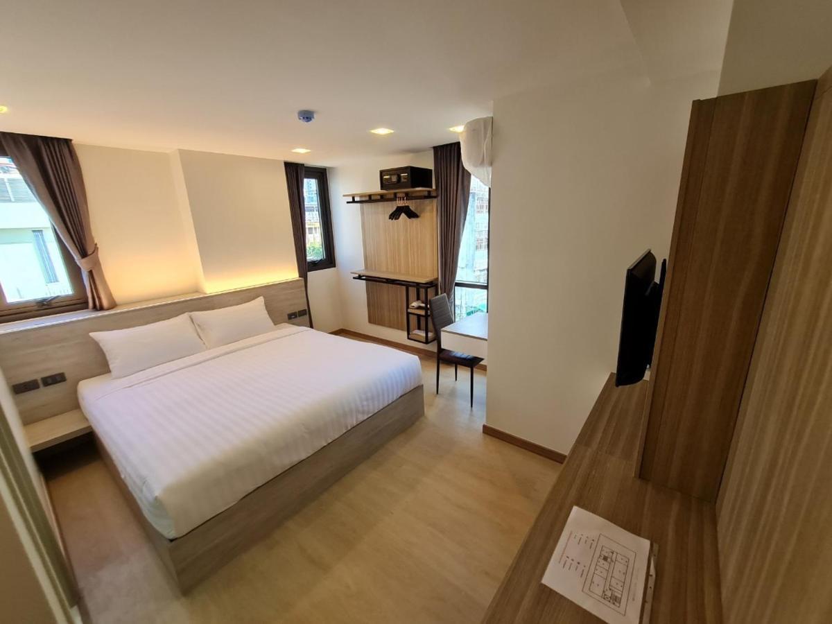Thana Wisut Hotel Банкок Екстериор снимка
