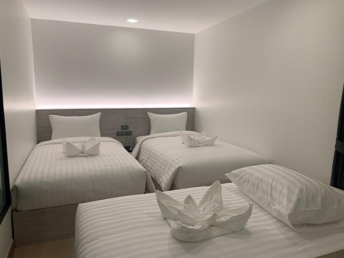 Thana Wisut Hotel Банкок Екстериор снимка