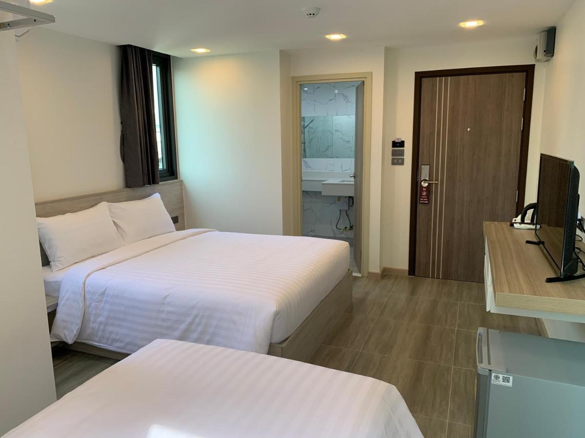 Thana Wisut Hotel Банкок Екстериор снимка