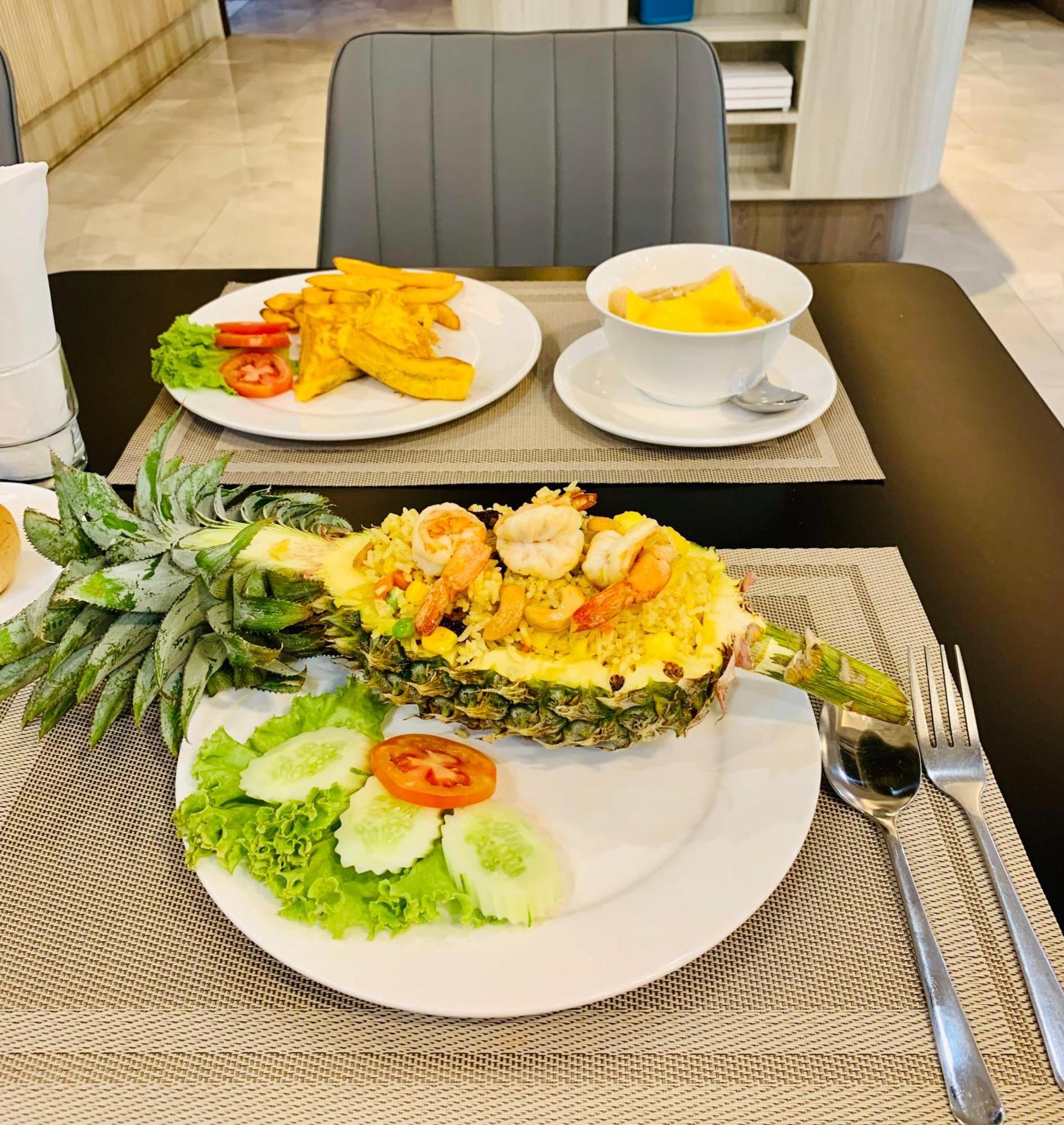 Thana Wisut Hotel Банкок Екстериор снимка